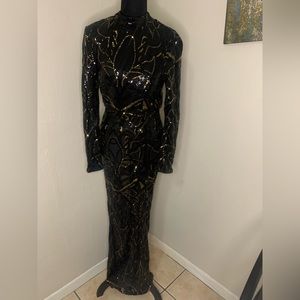 Formal Black/Gold Dress Large